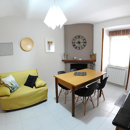 La Casa Di Rocca Apartment Castel Di Sangro Bagian luar foto
